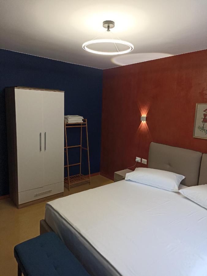 Oak Street Apartment Tiranë Luaran gambar